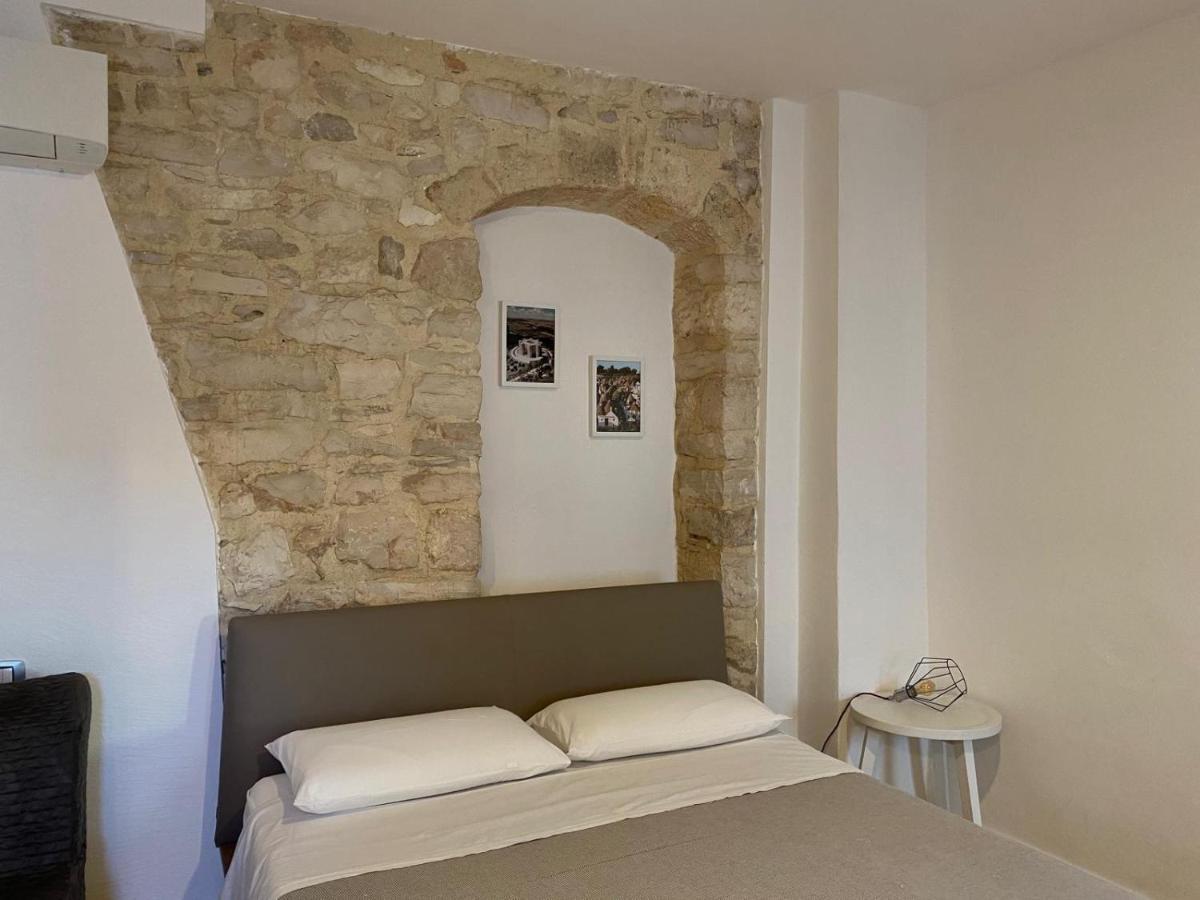 Altrelli Rooms Corato Exteriör bild