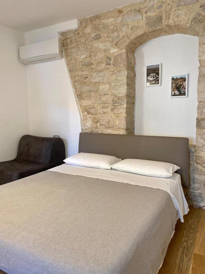 Altrelli Rooms Corato Exteriör bild